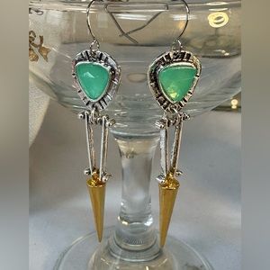 Pretty southwest vibe earrings gold and silvertone